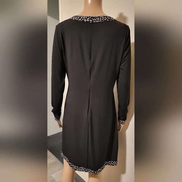 Michael Kors Black Black/White Animal Print Trim Long Sleeve Dress (Size L) - Picture 5 of 7